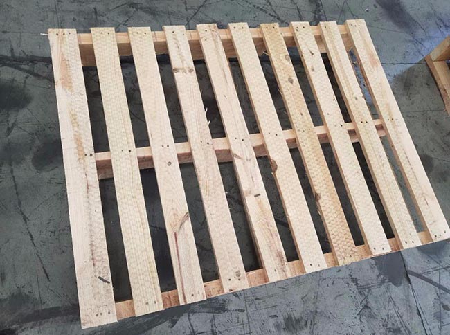 生产木托盘时如何避免木托盘出现毛刺呢？