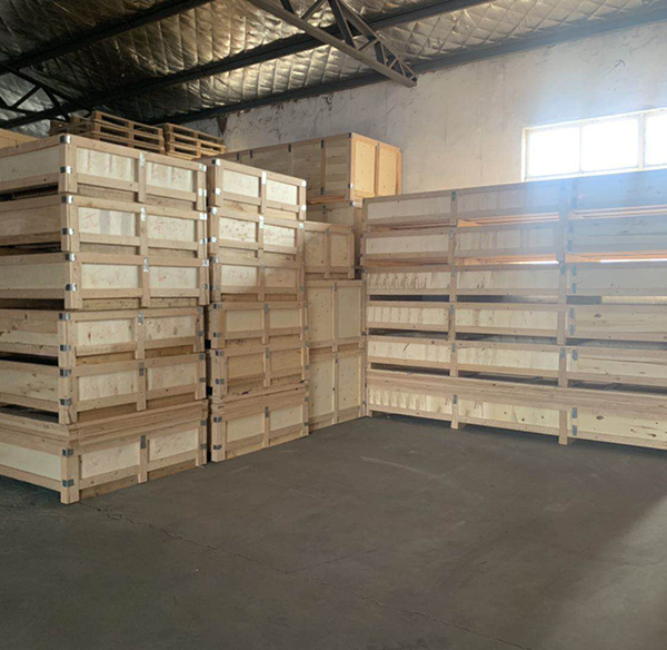 我司木包装箱在汽车零配件行业的应用