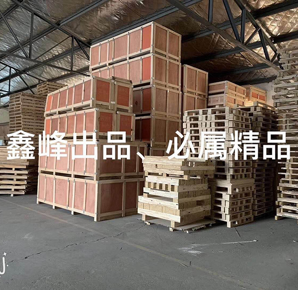 我司致力组建现代木包装箱的结构体系