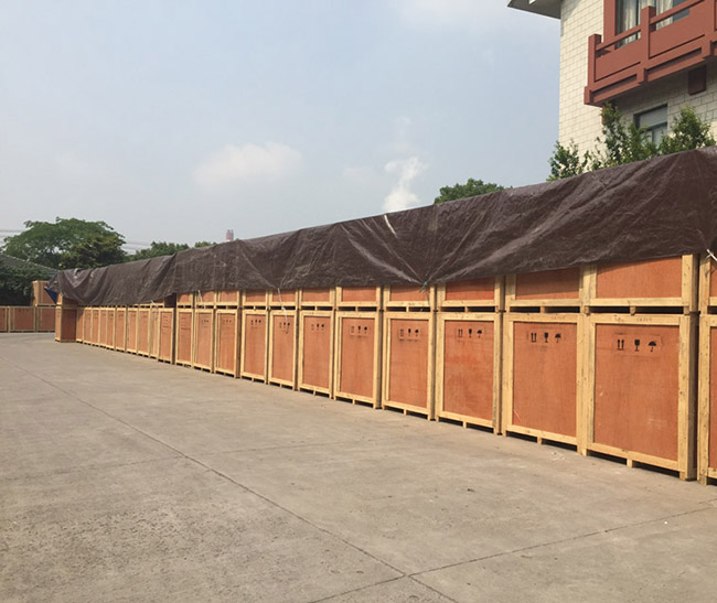 新型折叠包装箱