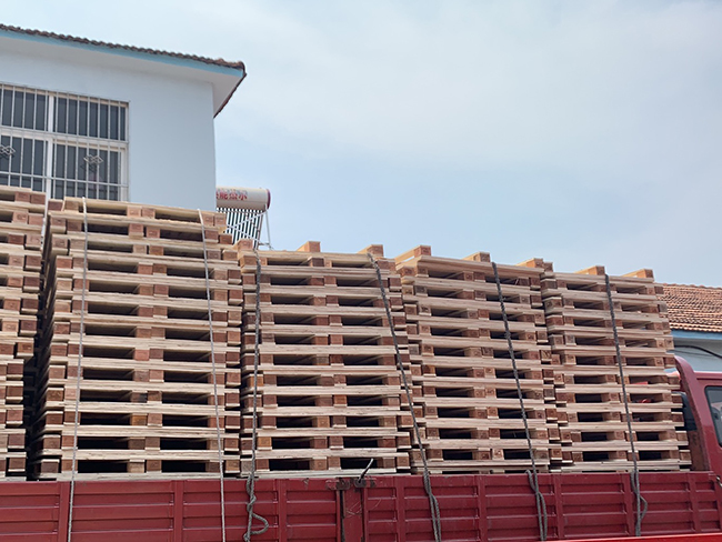 木托盘发往电器厂家