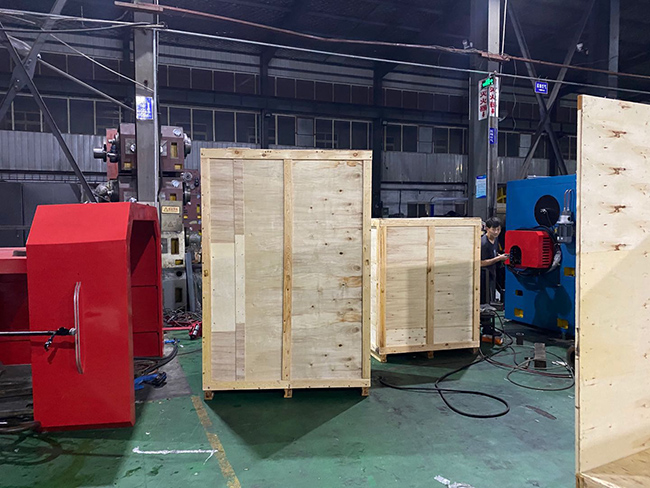 11500木箱，载重35吨，成功打包完成