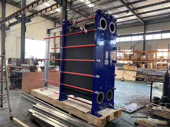 木箱用作包装箱出口时，海关部门不要求做熏蒸处理。这也是我们青岛大型设备包装箱一直以来受欢迎的原因。