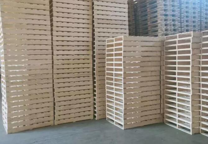 抛丸机客户签约青岛木托盘产品